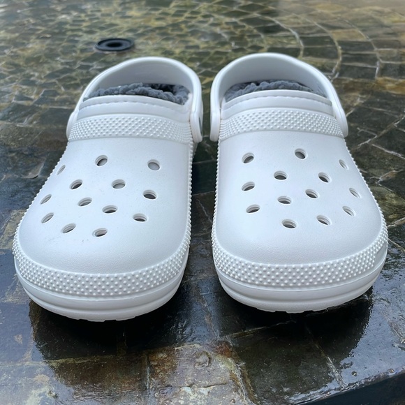 Lined Crocs Men’s Adult Classic Clog NWOT!! - Picture 2 of 8